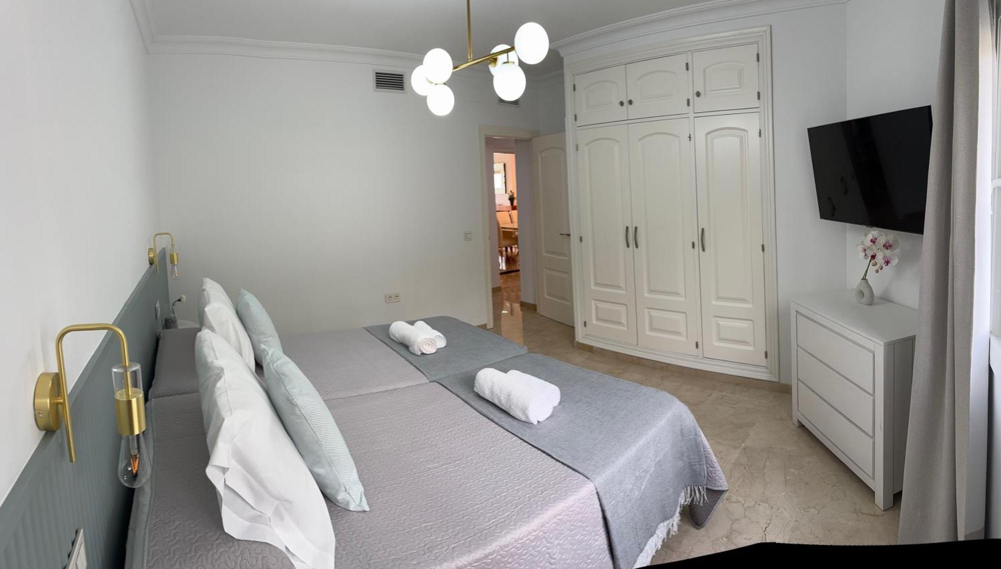 Alhaurin Golf Premium Views Apartment อัลเลาริน เอล กรันเด ภายนอก รูปภาพ